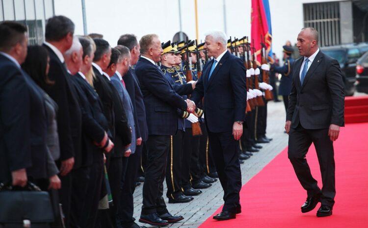 Vizita në Prishtinë e kryeministrit të Malit të Zi, Duško Marković