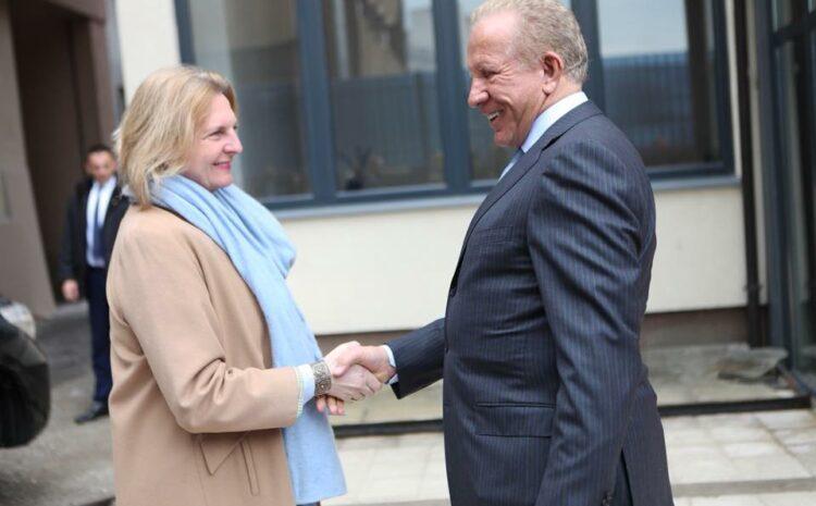 Nikoqir i homologes sime nga Austria