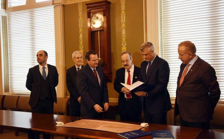 Ddorëzimi i kopjeve të Deklaratës së Pavarësisë së Kosovës në Bibliotekën e Kongresit Amerikan