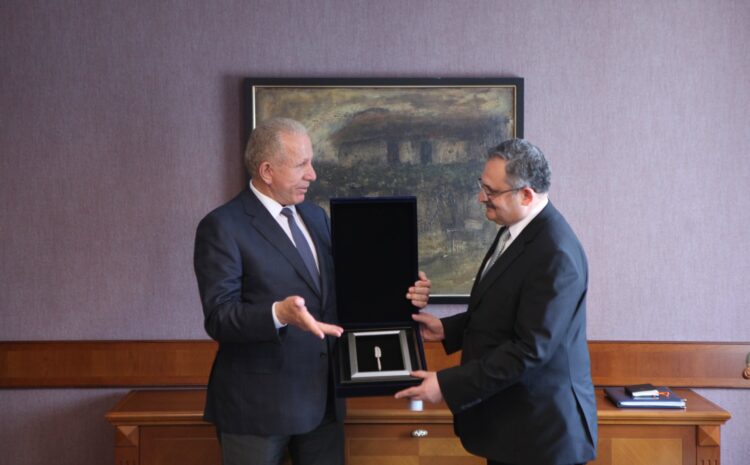 Takova ambasadorin jorezident të Pakistanit në Kosovë, në fokus rritja e bashkëpunimit tregtar