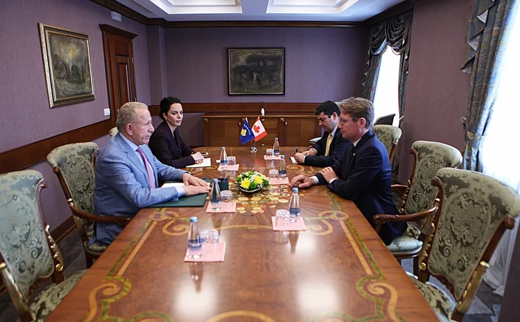 Në takim me Ambasadorin jorezident të Kanadasë në Republikën e Kosovës, Daniel Maksymiuk