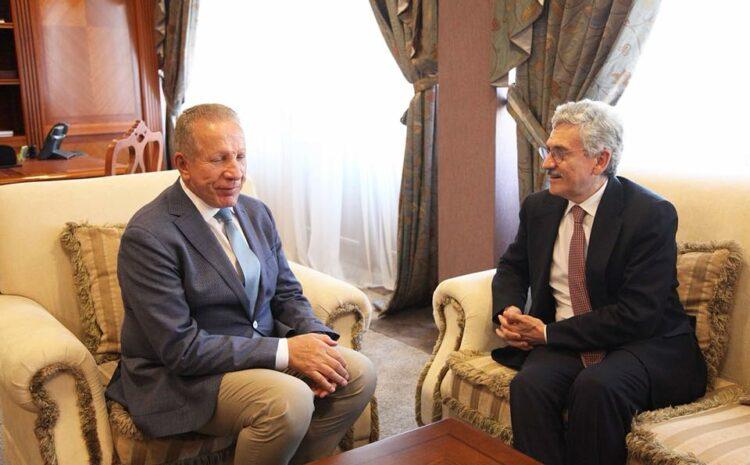 Vizita e ish-kryeministrit italian Massimo D’alema në Prishtinë