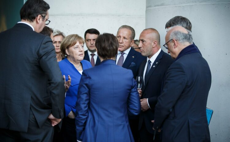Në Samitin e Berlinit me kancelaren Merkel, presidentin Macron dhe liderët e shteteve të Ballkanit Perëndimor