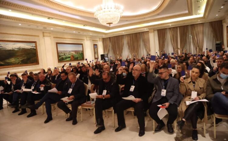 Antarët e AKR-së më besuan udhëheqjen e mëtejshme të partisë