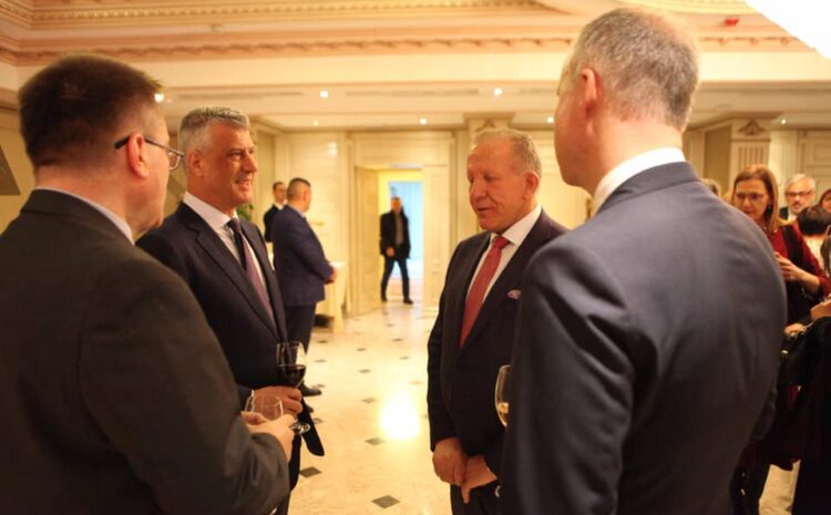 Pritje fundviti për shefat e misioneve diplomatike, presidentin dhe kryeministrin e Kosovës
