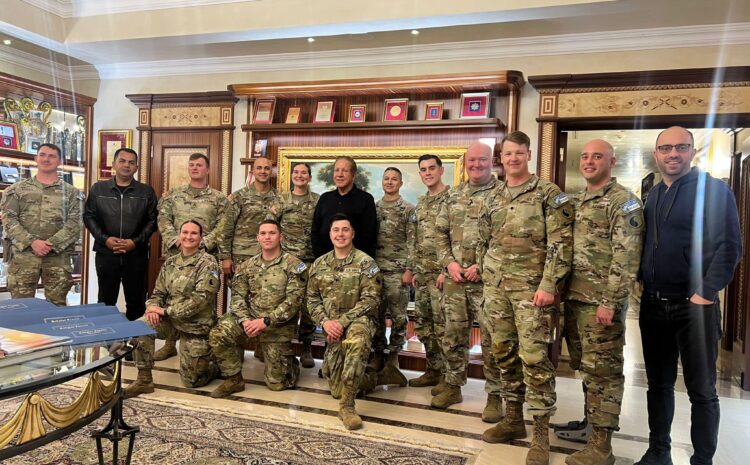 U thashë ushtarëve amerikan që më vizituan në Hajvali që shtëpia ime është gjithmonë edhe shtëpia juaj!