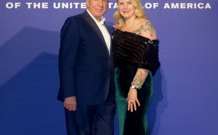 Me gruan time Masha në Ballon e inaugurimit të Presidentit Trump