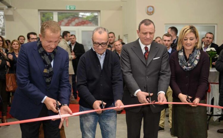Hapa në Gjakovë edhe një fabrikë të linjës së prodhimit të çantave