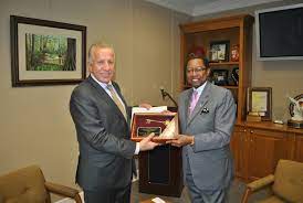 U nderova me titullin Kryebashkiak Nderi, i kryeqytetit të Luizianës në SHBA