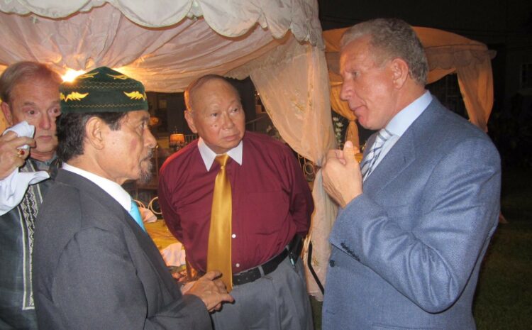 Vizita ime shumë e përfolur në Libi, takimi me Gaddafin, dhe prapaskena si erdhi njohja nga ky shtet