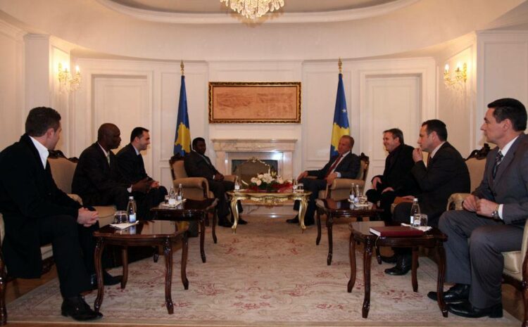 Presidenti Pacolli priti një delegacion të përfaqësuesve të tri shteteve afrikane