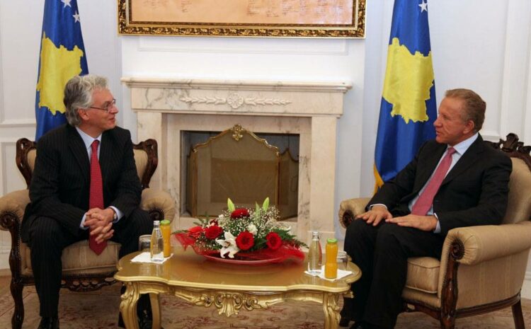 Presidenti Pacolli prit shefin e Zyrës Diplomatik të Belgjikës në Kosovë, Alan Van Gucht