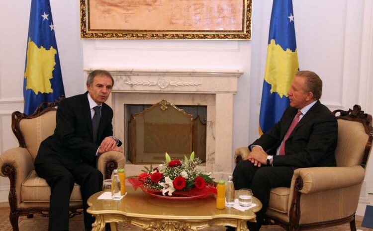 Presidenti Pacolli pranon ftesën për vizitë zyrtare në Maqedoni